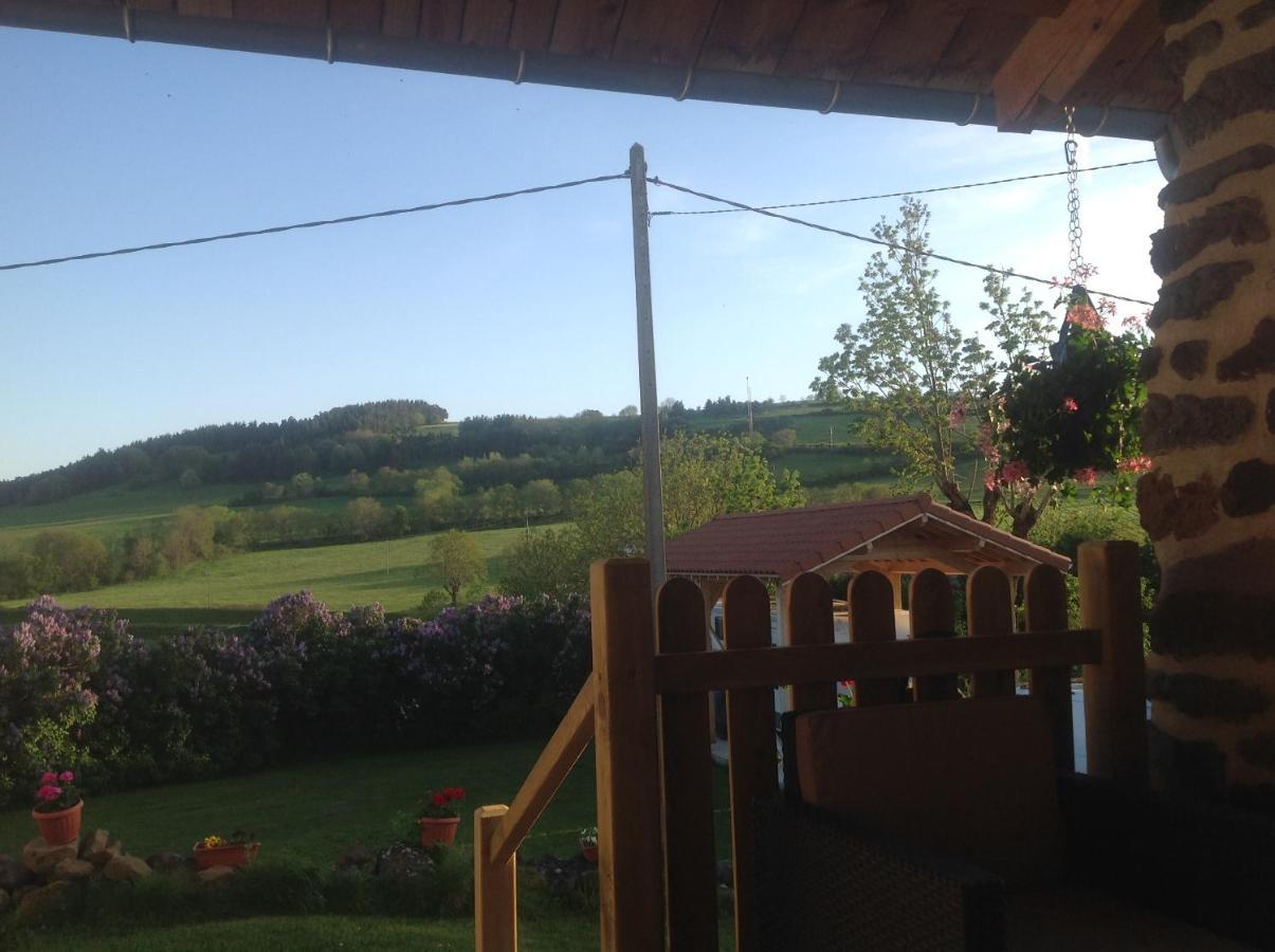 Bed and Breakfast La Freycenette Arlempdes Exterior foto