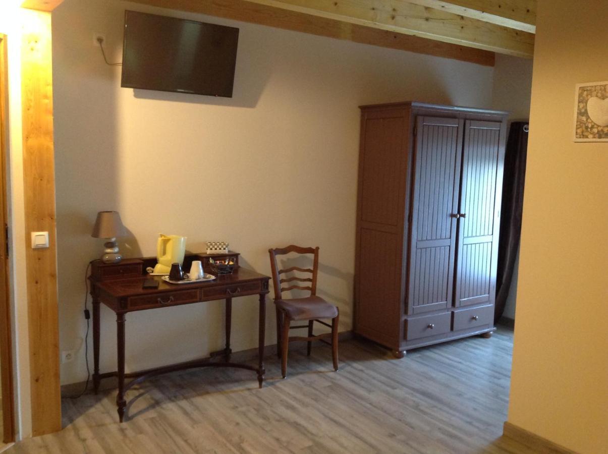 Bed and Breakfast La Freycenette Arlempdes Exterior foto